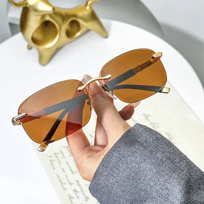 ✨Sunglasses with UV protection